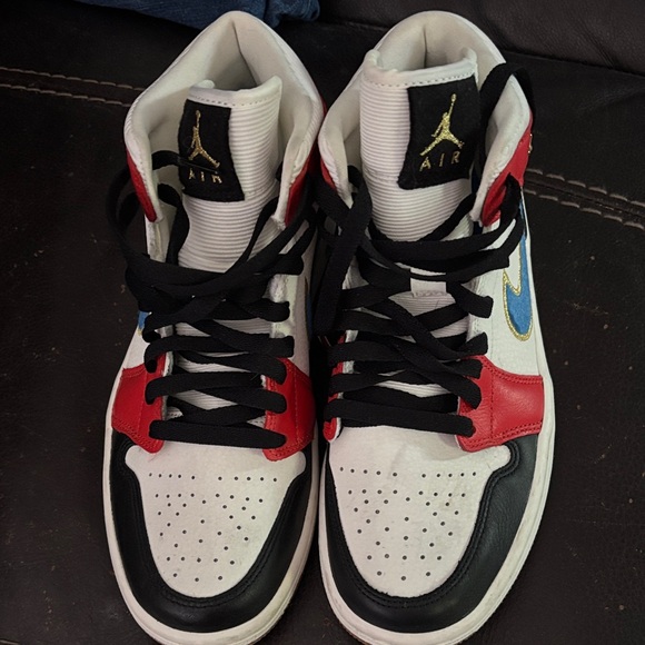 Jordan Shoes - Air Jordan 1 Mid Let her Man